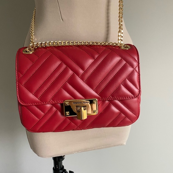 MK Peyton Med Shoulder Flap - Picture 4 of 9